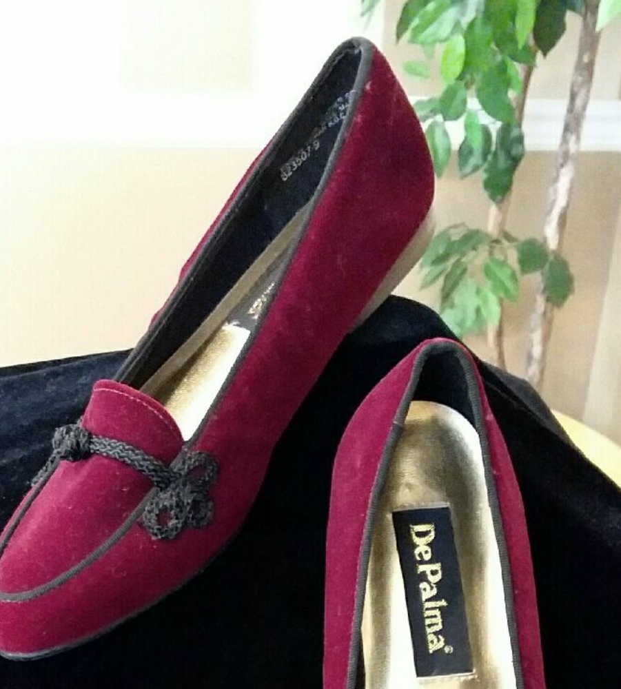 Shoes - Picture 3 of 3